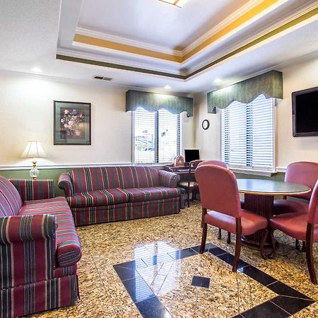Relax Inn 米利奇维尔 外观 照片