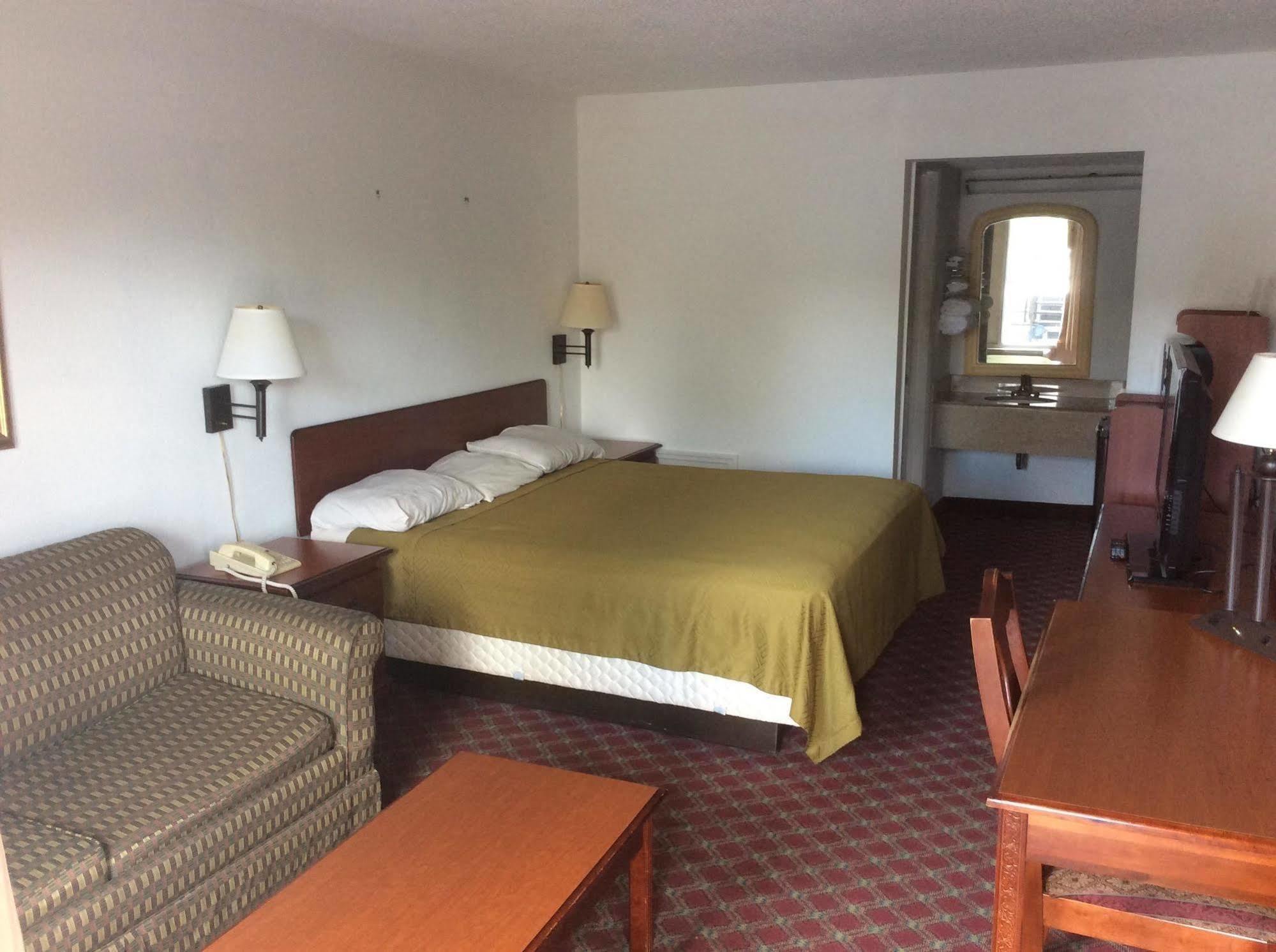 Relax Inn 米利奇维尔 外观 照片
